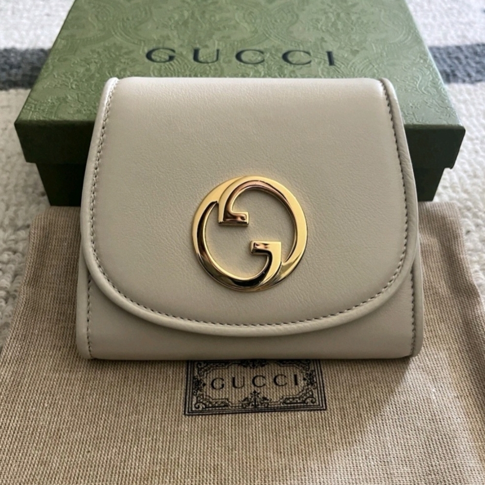 Gucci Cream Leather Crossbody